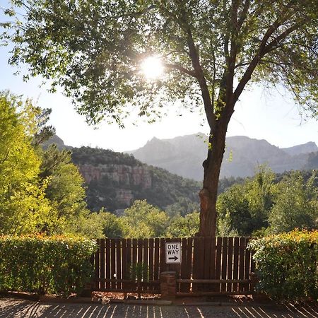 La Petite Sedona Motel Exterior photo