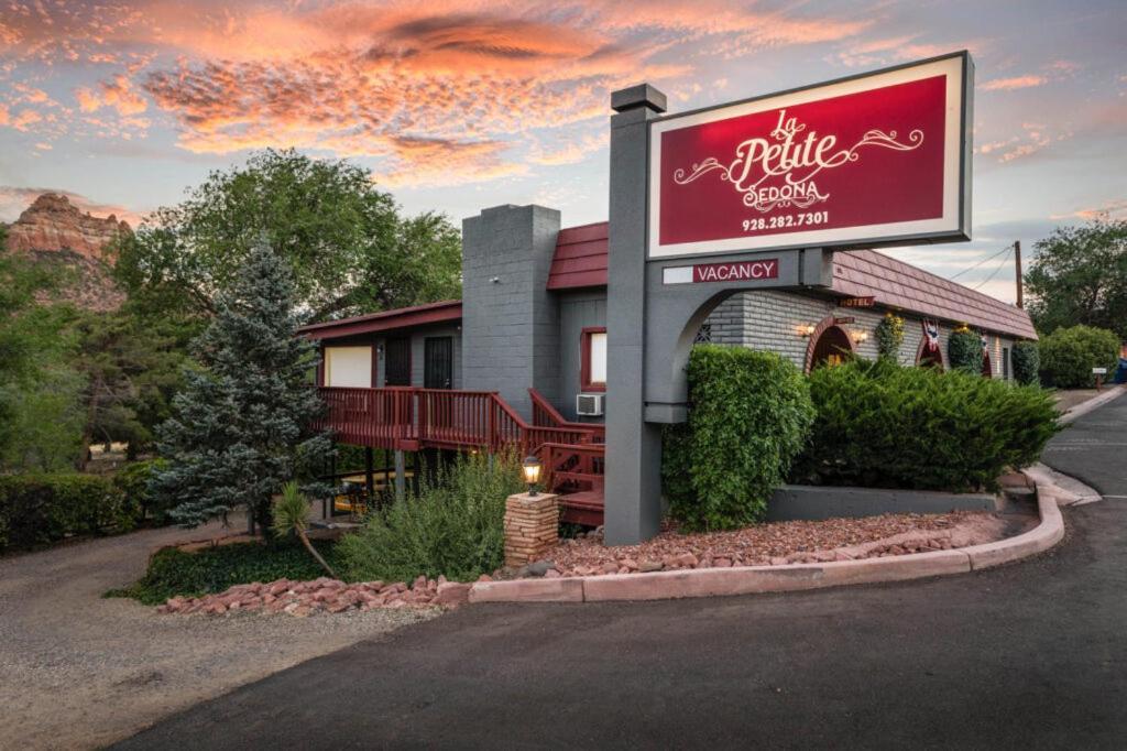 La Petite Sedona Motel Exterior photo